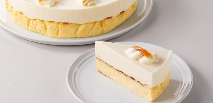 贅沢２層のレア＆バスクチーズケーキ